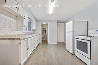 50 Ryan St in Buffalo, NY - Foto de edificio - Building Photo