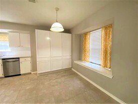 12303 Longfellow Dr in Montgomery, TX - Building Photo