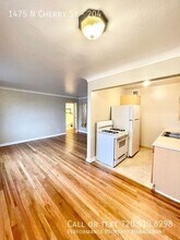 1475 N Cherry St in Denver, CO - Foto de edificio - Building Photo