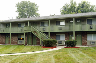 Maple Creek Apartments