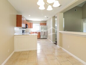 61 Wintergreen Dr in Beaufort, SC - Foto de edificio - Building Photo