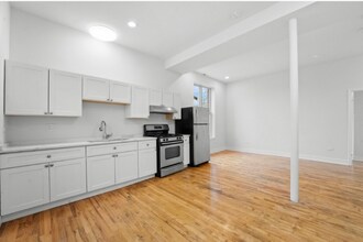 1309 S Komensky Ave in Chicago, IL - Building Photo - Building Photo