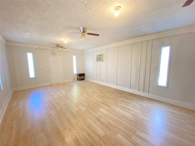 property at 9404 Dulcimer St