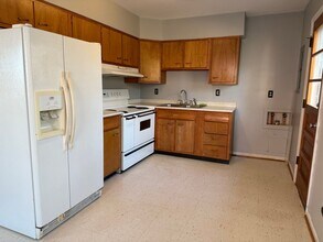 802 Nancy St in Versailles, KY - Building Photo - Building Photo