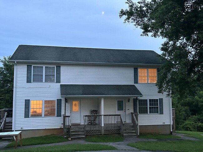 3332 Yellow Sulphur Rd in Blacksburg, VA - Building Photo - Building Photo