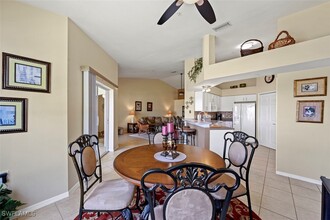 25770 Lake Amelia Way in Bonita Springs, FL - Foto de edificio - Building Photo