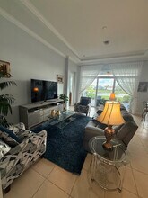 8898 SW Breve Way in Port St. Lucie, FL - Foto de edificio - Building Photo