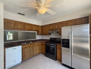 835 Tuition Ct in Virginia Beach, VA - Building Photo - Building Photo