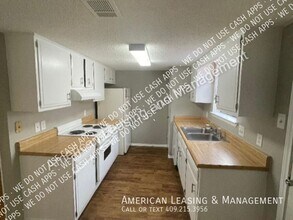 85 E Caldwood Dr in Beaumont, TX - Building Photo - Building Photo