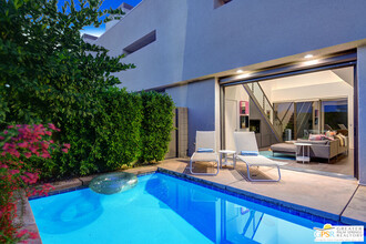 1456 E Baristo Rd in Palm Springs, CA - Building Photo - Building Photo