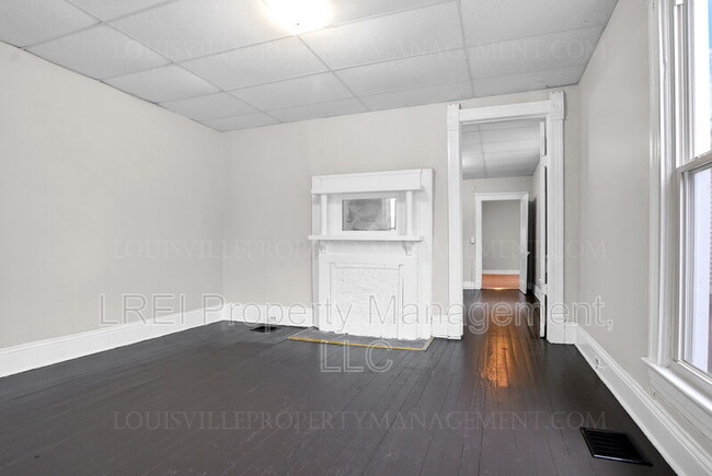 435 Amy Ave in Louisville, KY - Building Photo - Building Photo