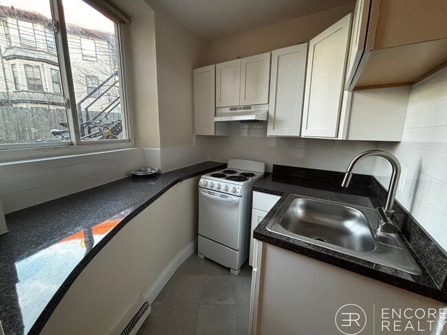 20 Armington St in Boston, MA - Foto de edificio - Building Photo