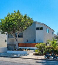1524 Berkeley St, Unit 5 in Santa Monica, CA - Building Photo - Building Photo