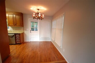 5511 Burrus Ln in Mableton, GA - Building Photo - Building Photo