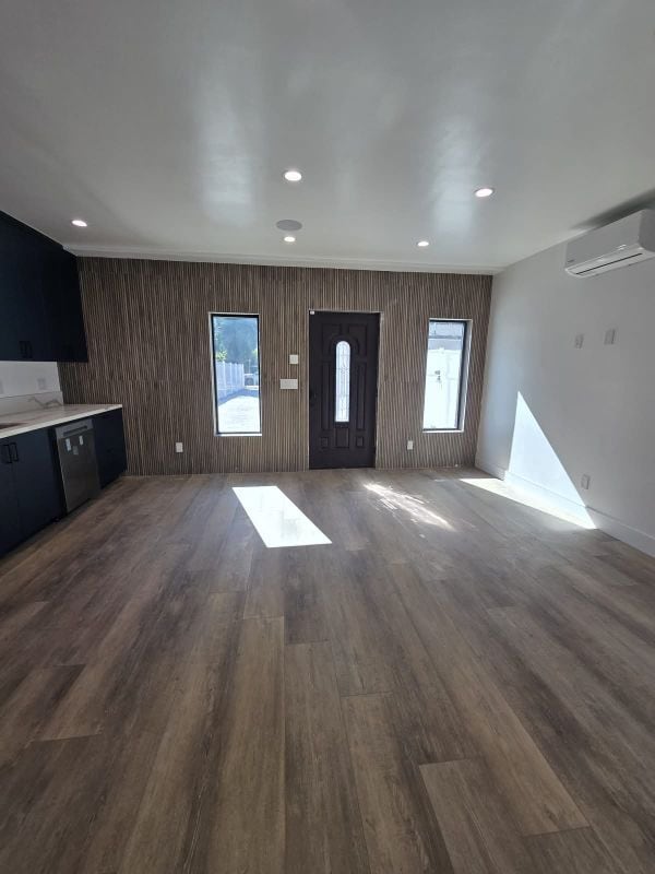 property at 14121 Califa St