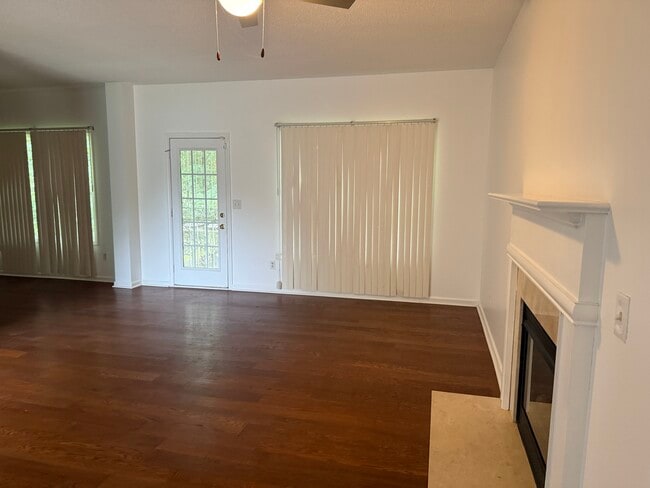 1132 Cliftwood Dr in Riverdale, GA - Building Photo - Building Photo