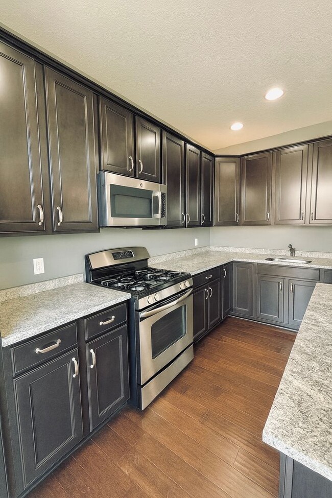 8291 Norwood Ln N in Osseo, MN - Building Photo - Building Photo
