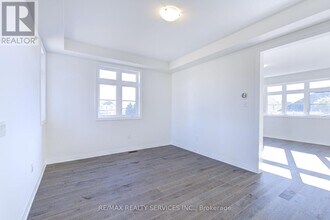 34 Donnybrook Ct in Brampton, ON - Building Photo - Building Photo
