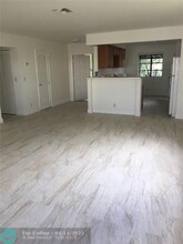 8799 NW 35th St in Coral Springs, FL - Building Photo - Building Photo