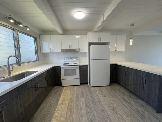 property at 861 Ala Lilikoi St