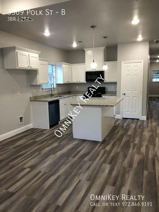 3309 Polk St in Greenville, TX - Building Photo - Building Photo