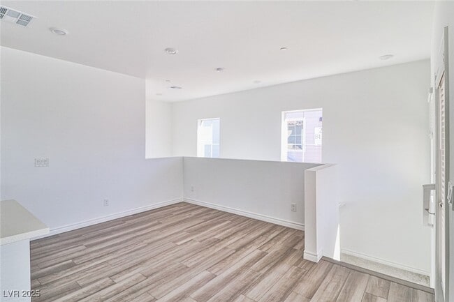 property at 216 Callen Falls Ave