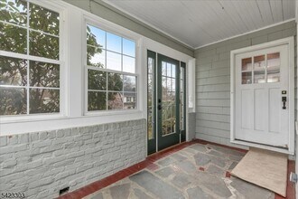 81 Tooker Ave in Springfield, NJ - Building Photo - Building Photo