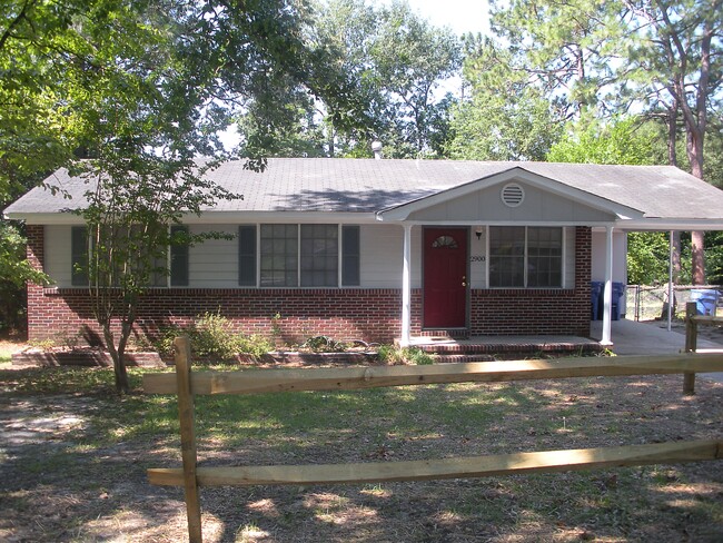 property at 2900 Holt Dr