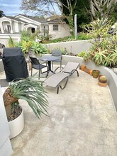 2616 Walnut Ave in Manhattan Beach, CA - Building Photo - Building Photo