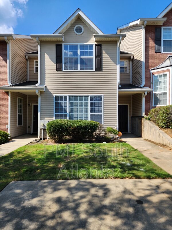 property at 1455 Riverrock Ct