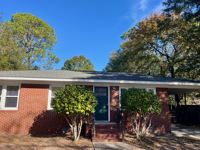 5401 Ridgewood Heights Dr in Wilmington, NC - Foto de edificio - Building Photo