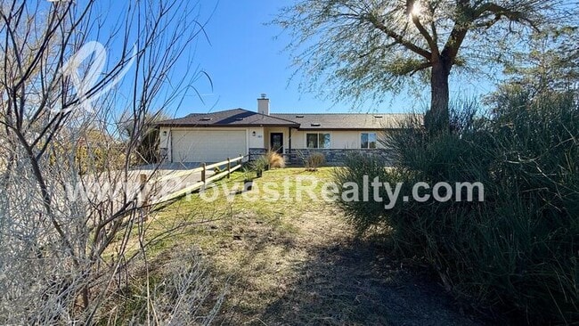 property at 16657 Kayuga St