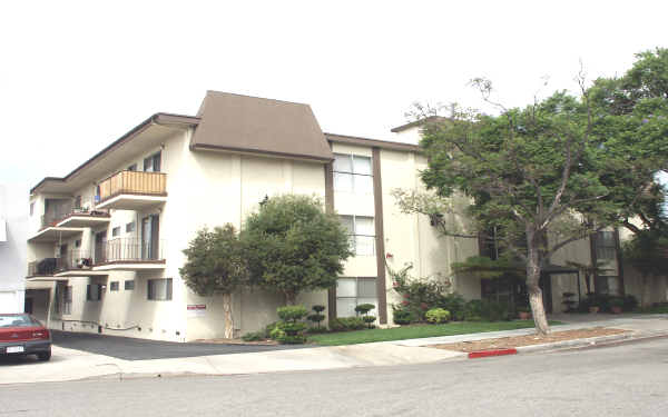 721 N Isabel St in Glendale, CA - Building Photo