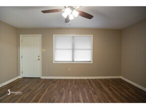 2207 Needham St in Jonesboro, AR - Building Photo - Building Photo
