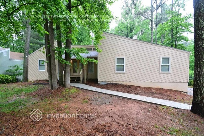 2965 Creek Park Dr