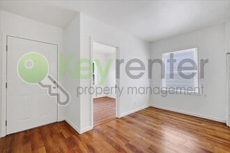 3102 1st Ave in Sacramento, CA - Building Photo - Building Photo