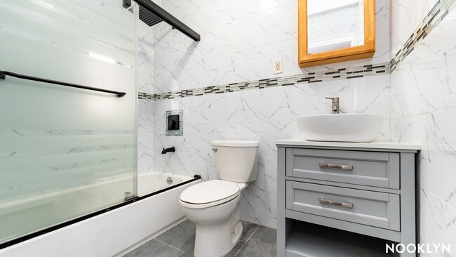 1635 Prospect Pl, Unit 1 in Brooklyn, NY - Foto de edificio - Building Photo