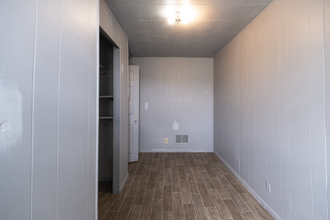 809-811 Vermont Way-Unit -811 Vermont Way in Brackenridge, PA - Building Photo - Building Photo