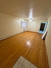 1225 N La Grange Rd, Unit 1F in La Grange Park, IL - Foto de edificio - Building Photo