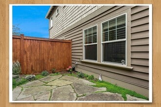 4816 40th Ave SW #B in Seattle, WA - Building Photo - Building Photo