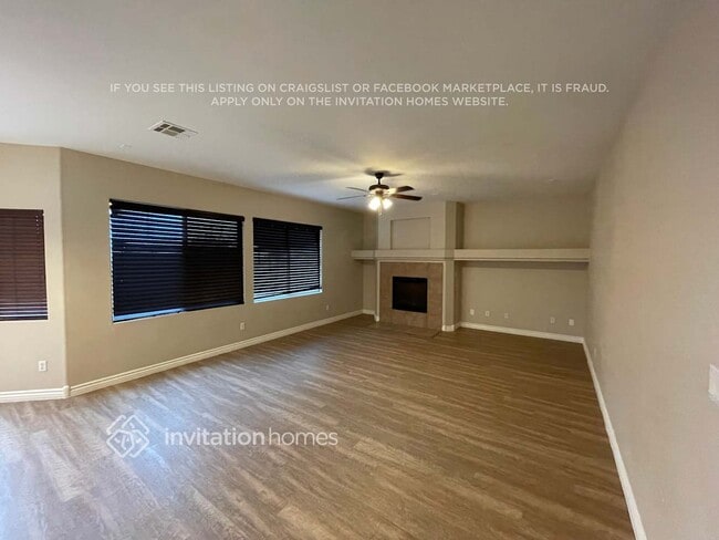 5492 Oatfield St in North Las Vegas, NV - Building Photo - Building Photo