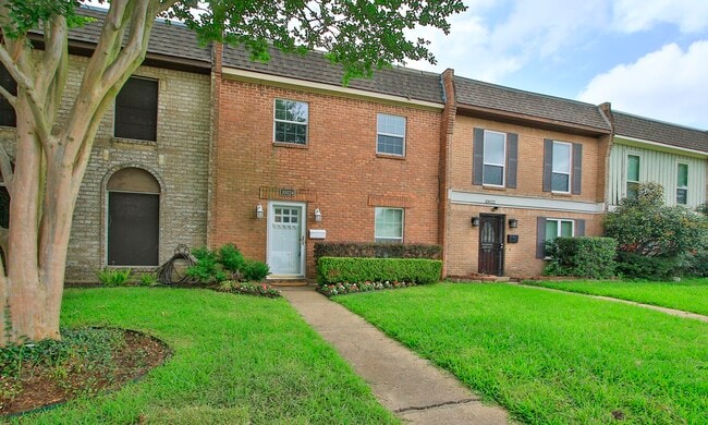 property at 10024 Bob White Dr