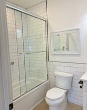 3680 Indian Queen Ln in Philadelphia, PA - Building Photo - Building Photo