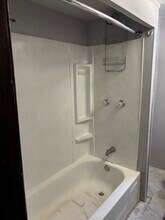 1143 E Webster St in Coal Township, PA - Building Photo - Building Photo