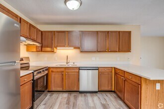 660 N Spring St in Port Washington, WI - Building Photo - Building Photo