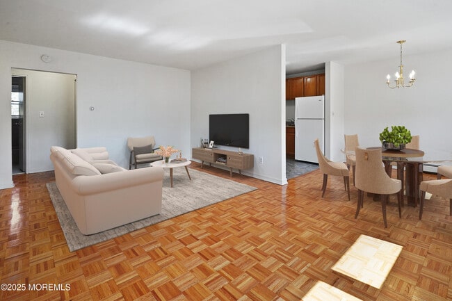 property at 151 Spring Lake Garden Ct