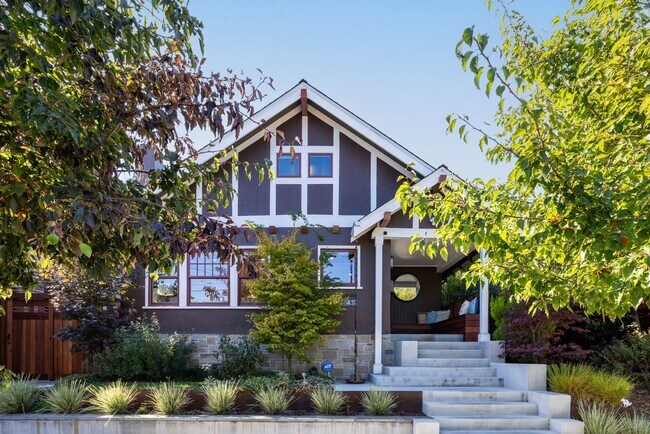 431 Clifton St in Oakland, CA - Foto de edificio - Building Photo