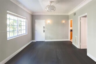 846 Jefferson Ave, Unit 4 in Miami Beach, FL - Building Photo - Building Photo