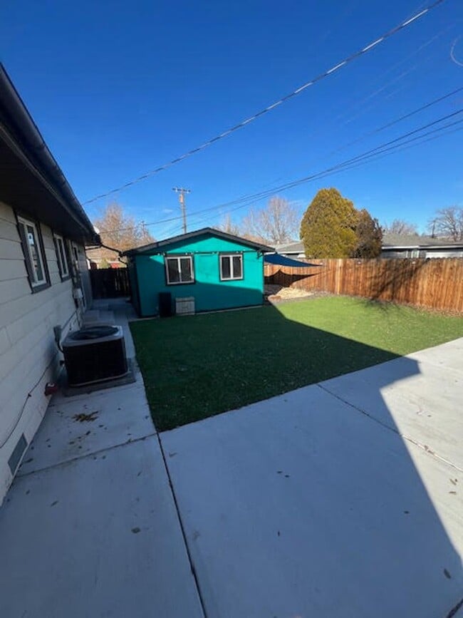 property at 2670 Lennox Ln