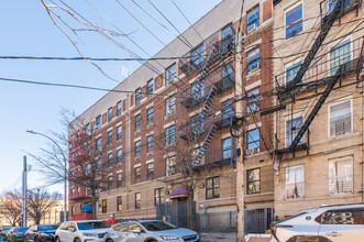 902 Eagle Ave in Bronx, NY - Building Photo - Building Photo